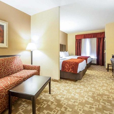 Comfort Suites Rome Bagian luar foto
