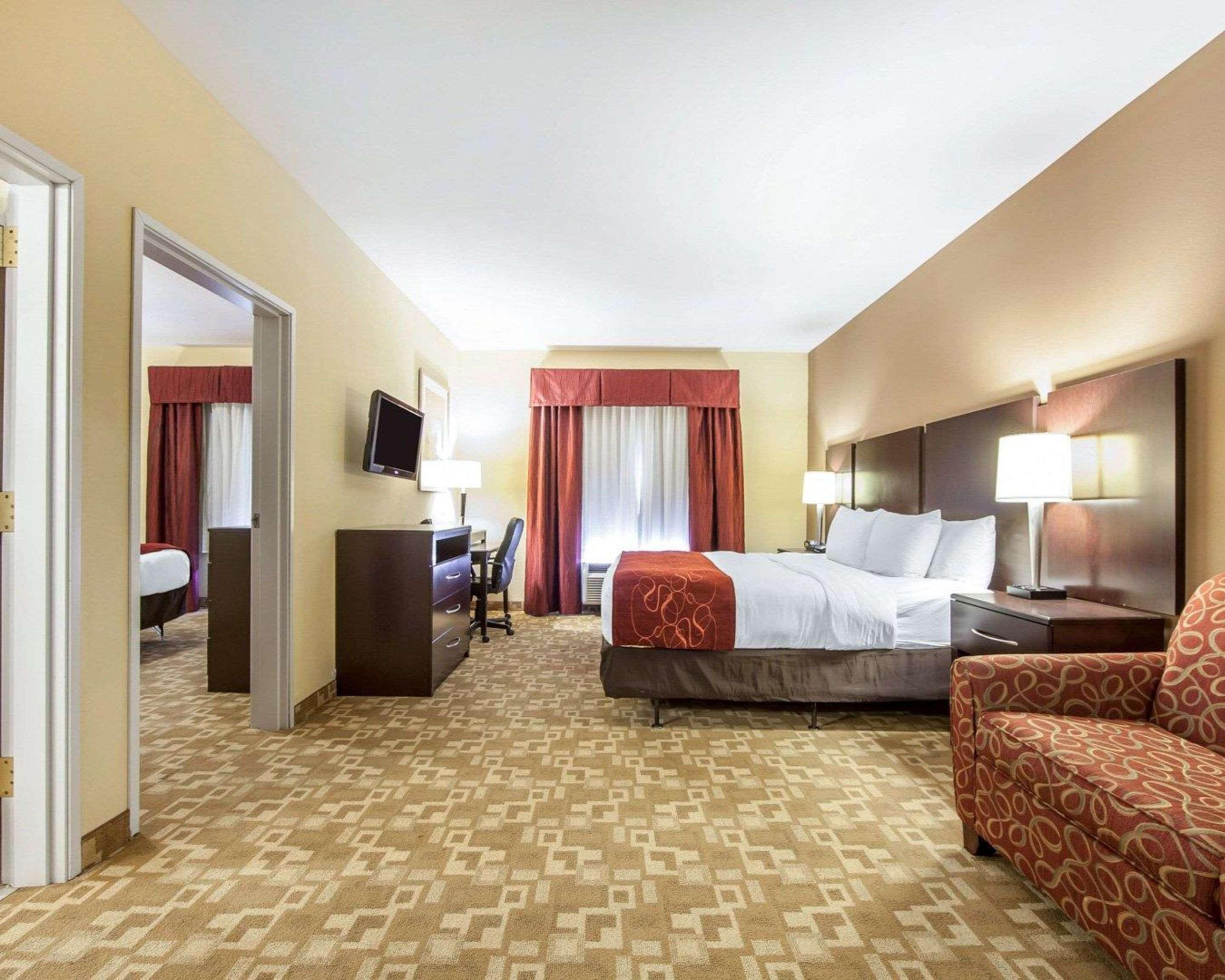 Comfort Suites Rome Bagian luar foto
