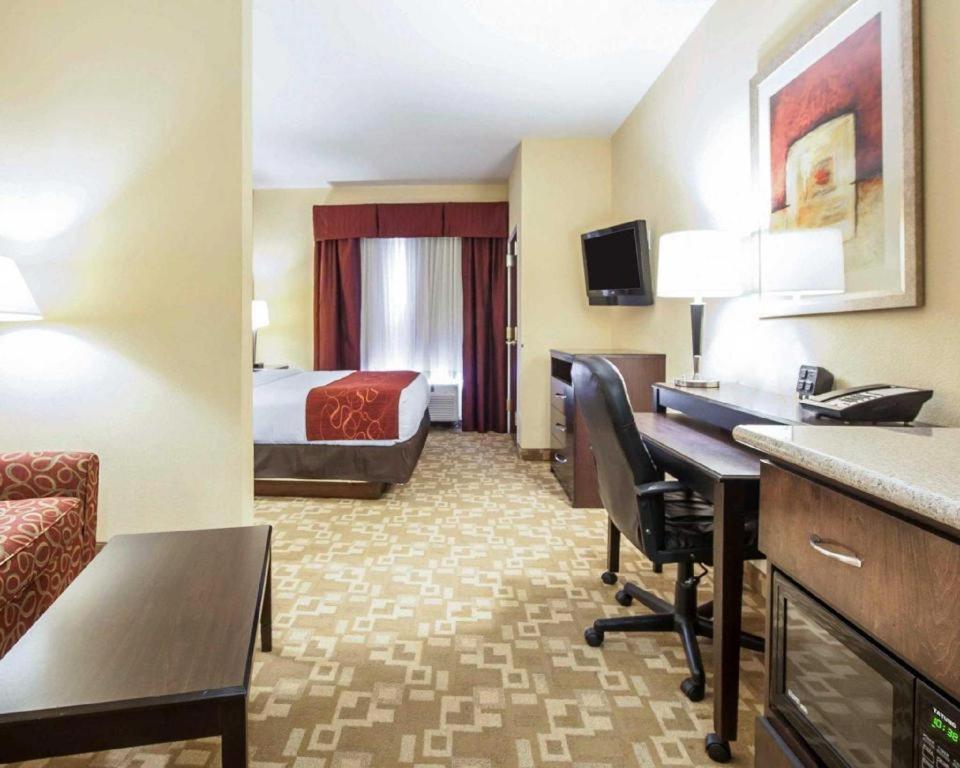 Comfort Suites Rome Bagian luar foto